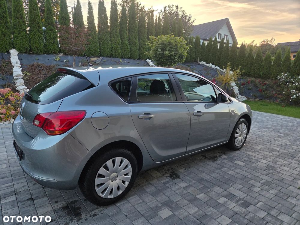 Opel Astra 1.4 T Active - 7