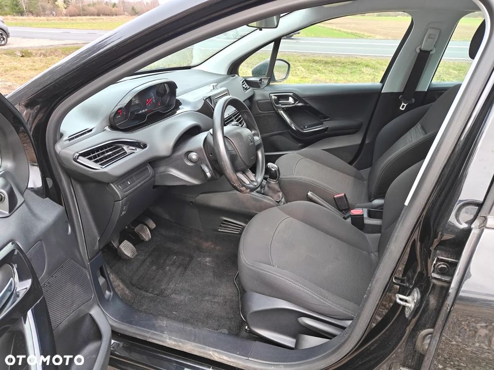 Peugeot 208 68 VTI Access - 9