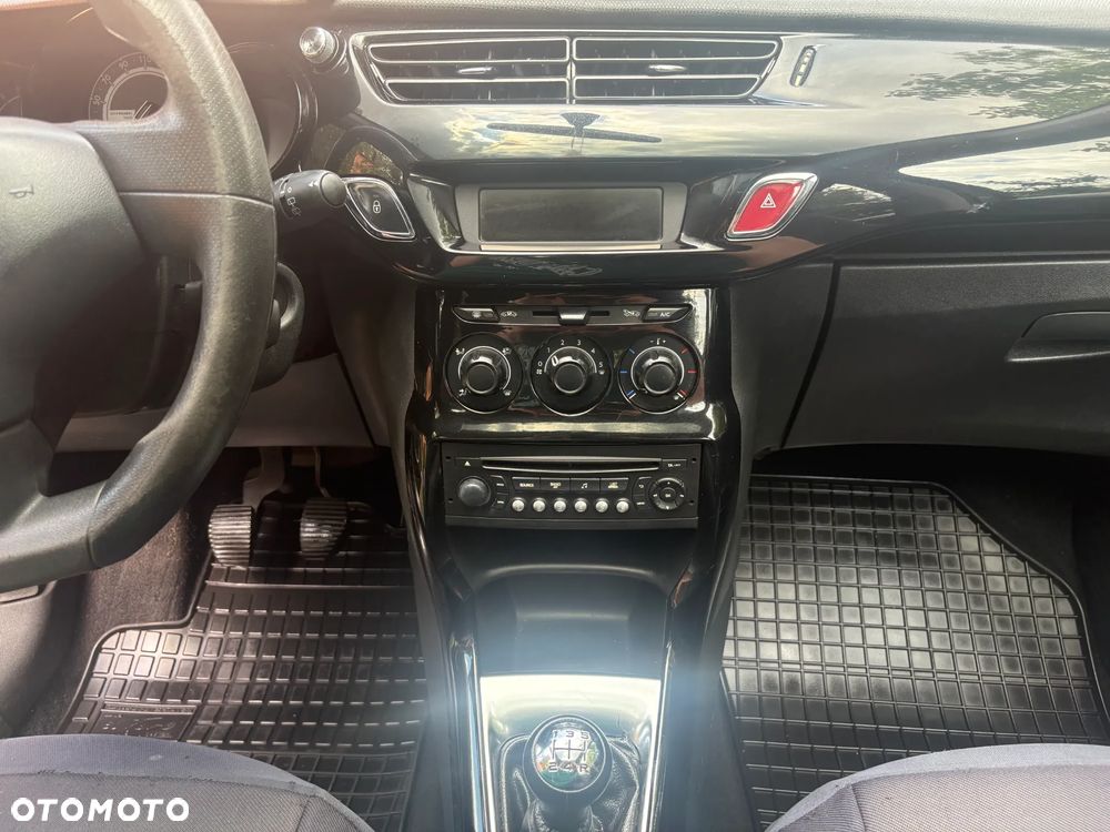 Citroën C3 Pure Tech (VTi) 82 Exclusive - 11