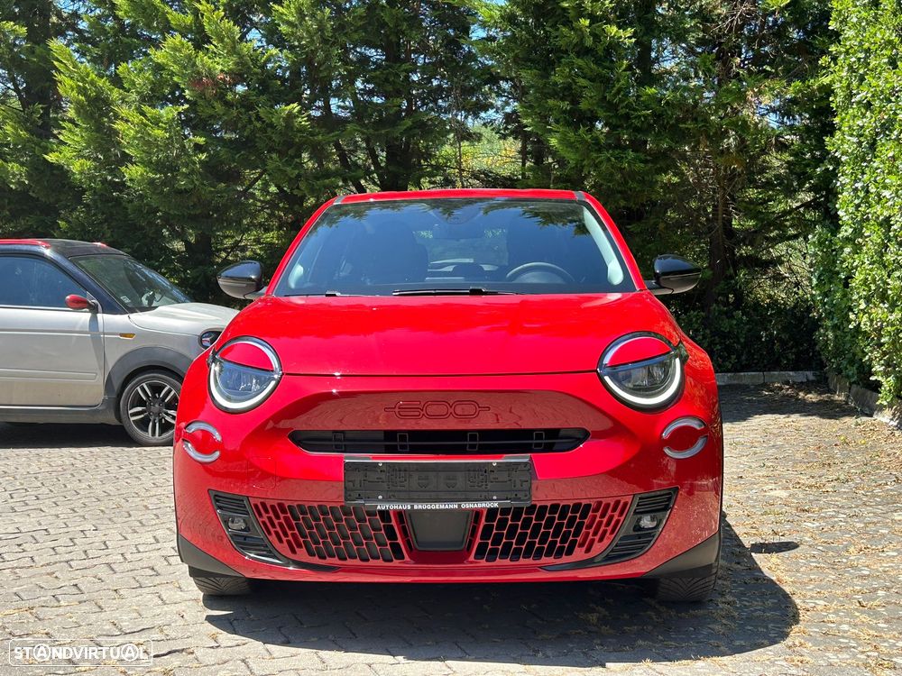 Fiat 600e Red - 2