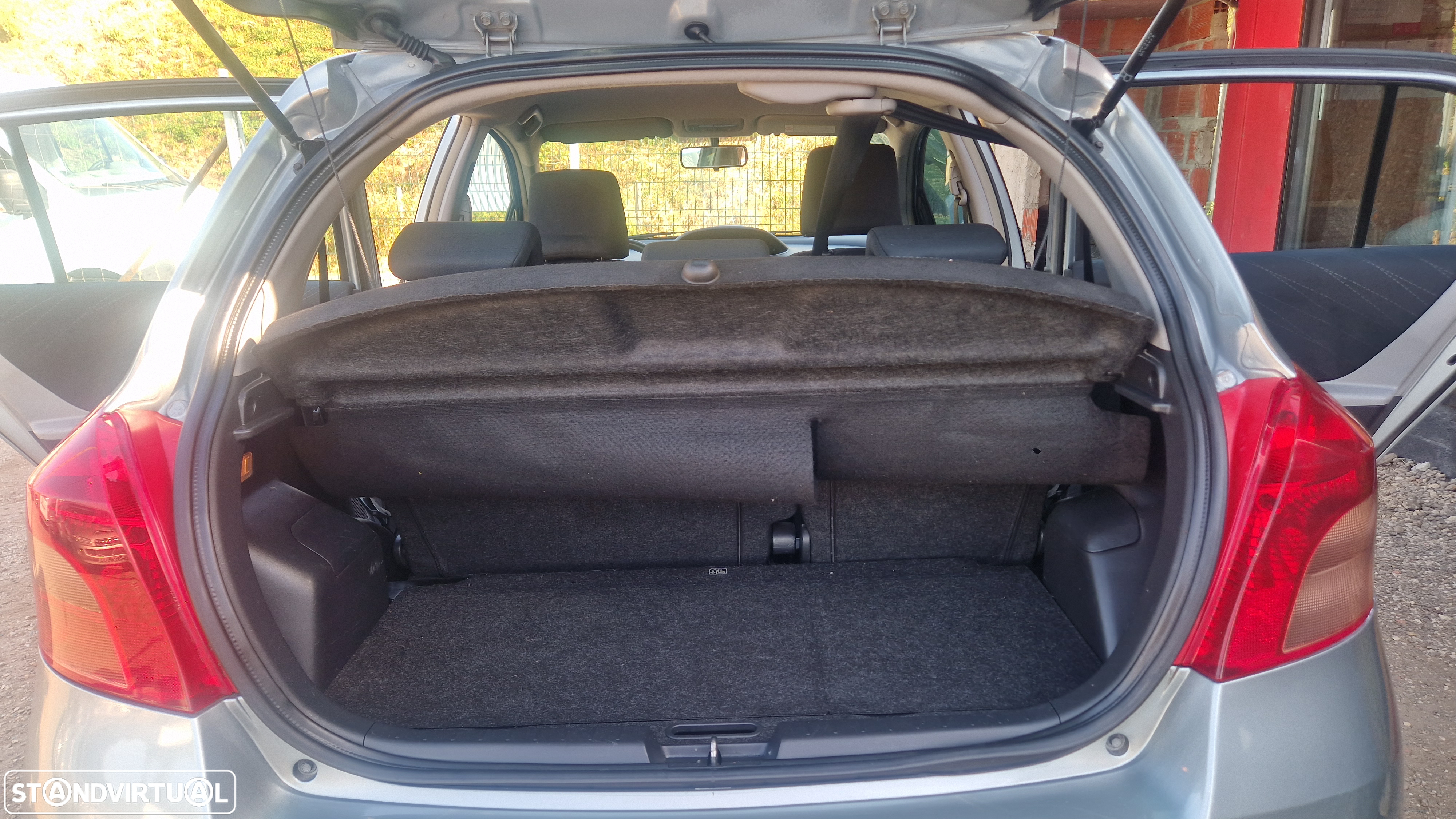 Toyota Yaris 1.4 D-4D AC+VSC - 22