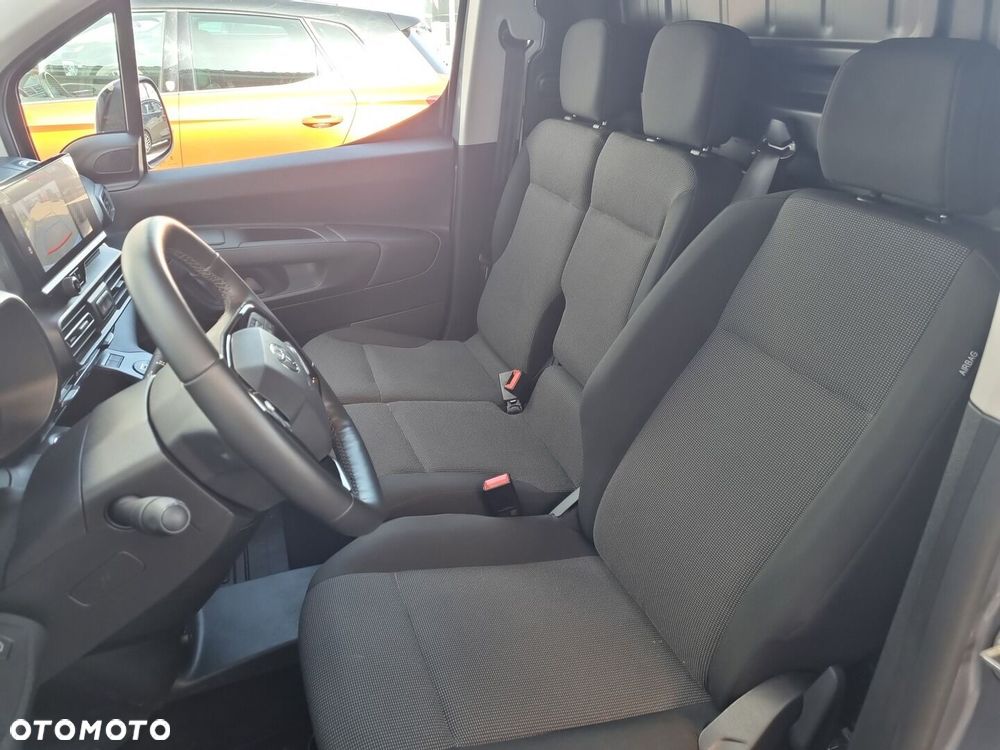 Toyota Proace City - 14