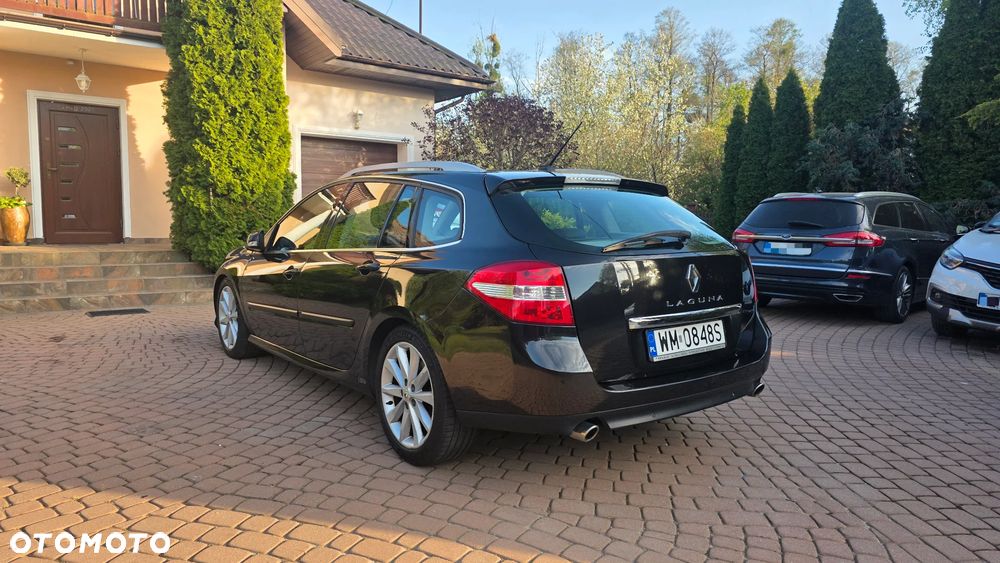 Renault Laguna V6 dCi 235 FAP GT - 5