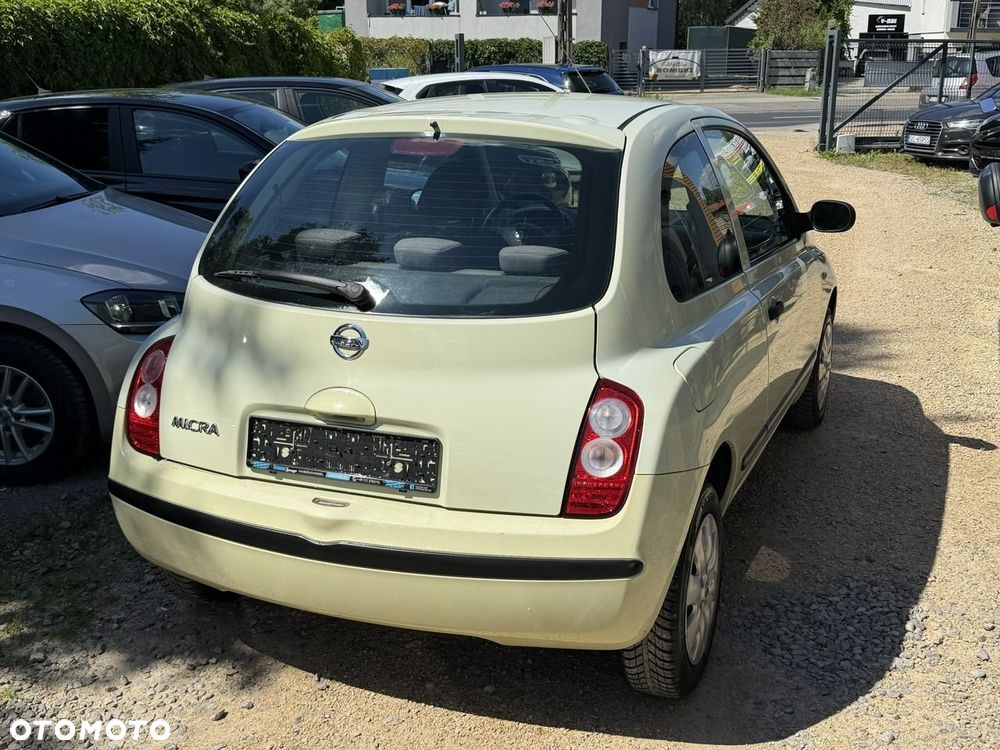 Nissan Micra - 4
