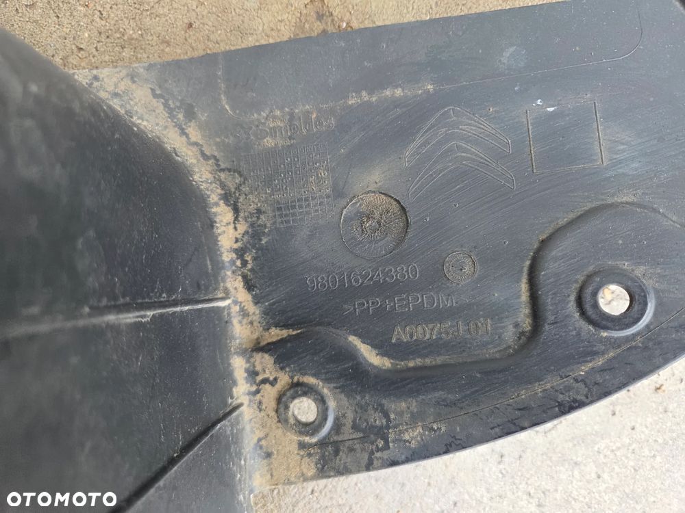 Nadkole lewe tylne Citroen C4 Cactus LIFT - 8