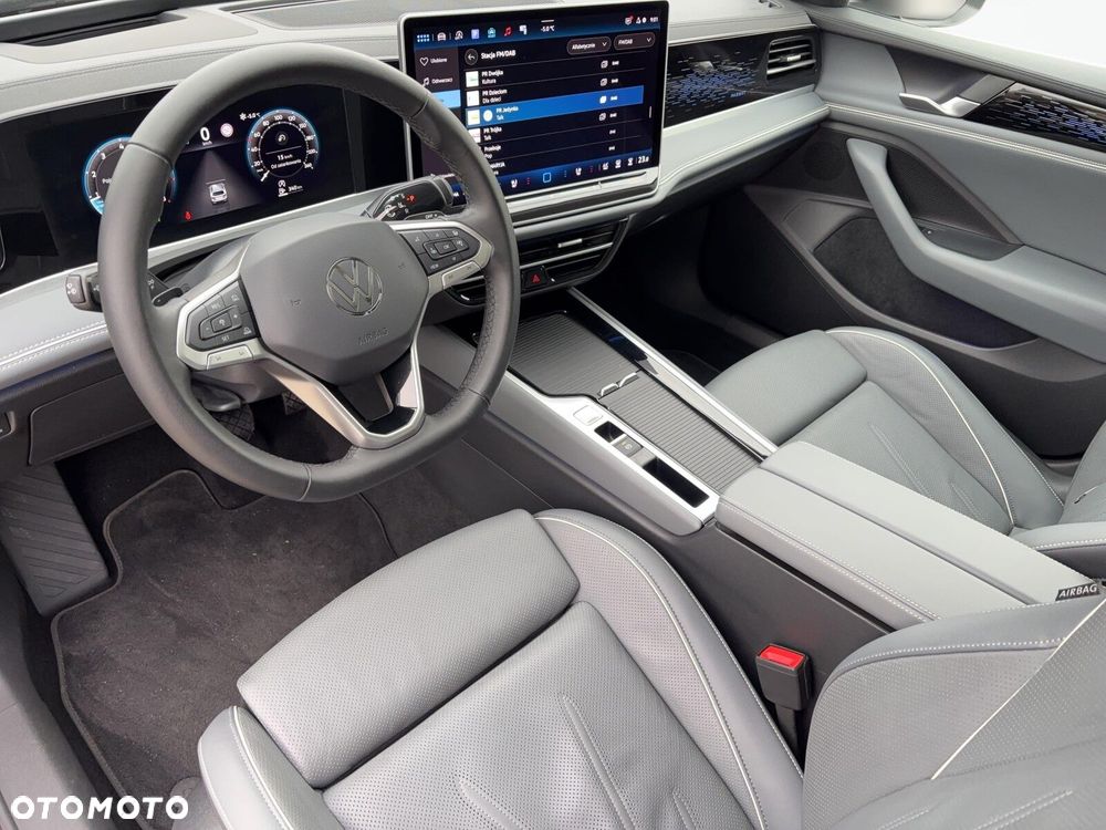 Volkswagen Passat Variant 1.5 TSI ACT mHEV DSG - 12