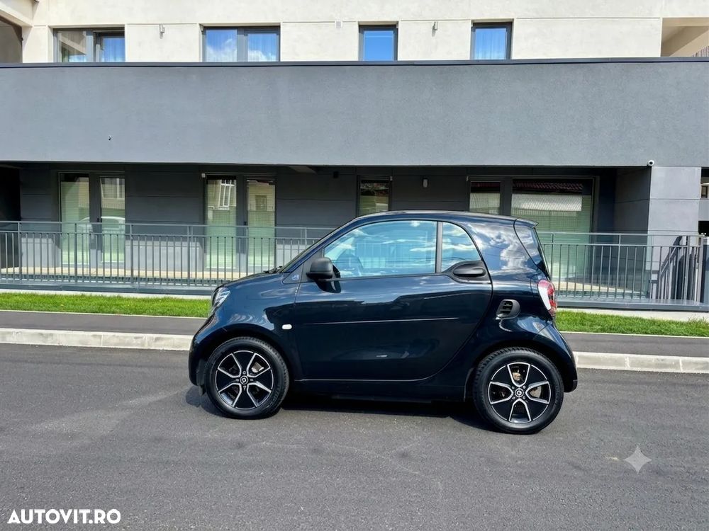 SMART Fortwo 2022 — imagine 5