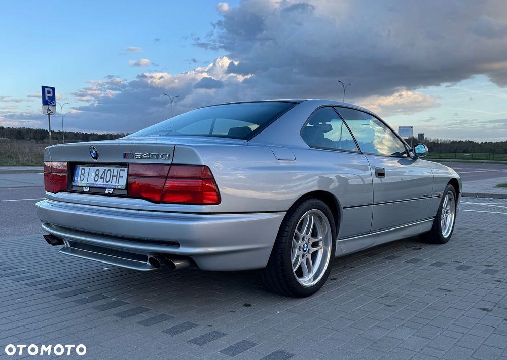 BMW Seria 8 - 7