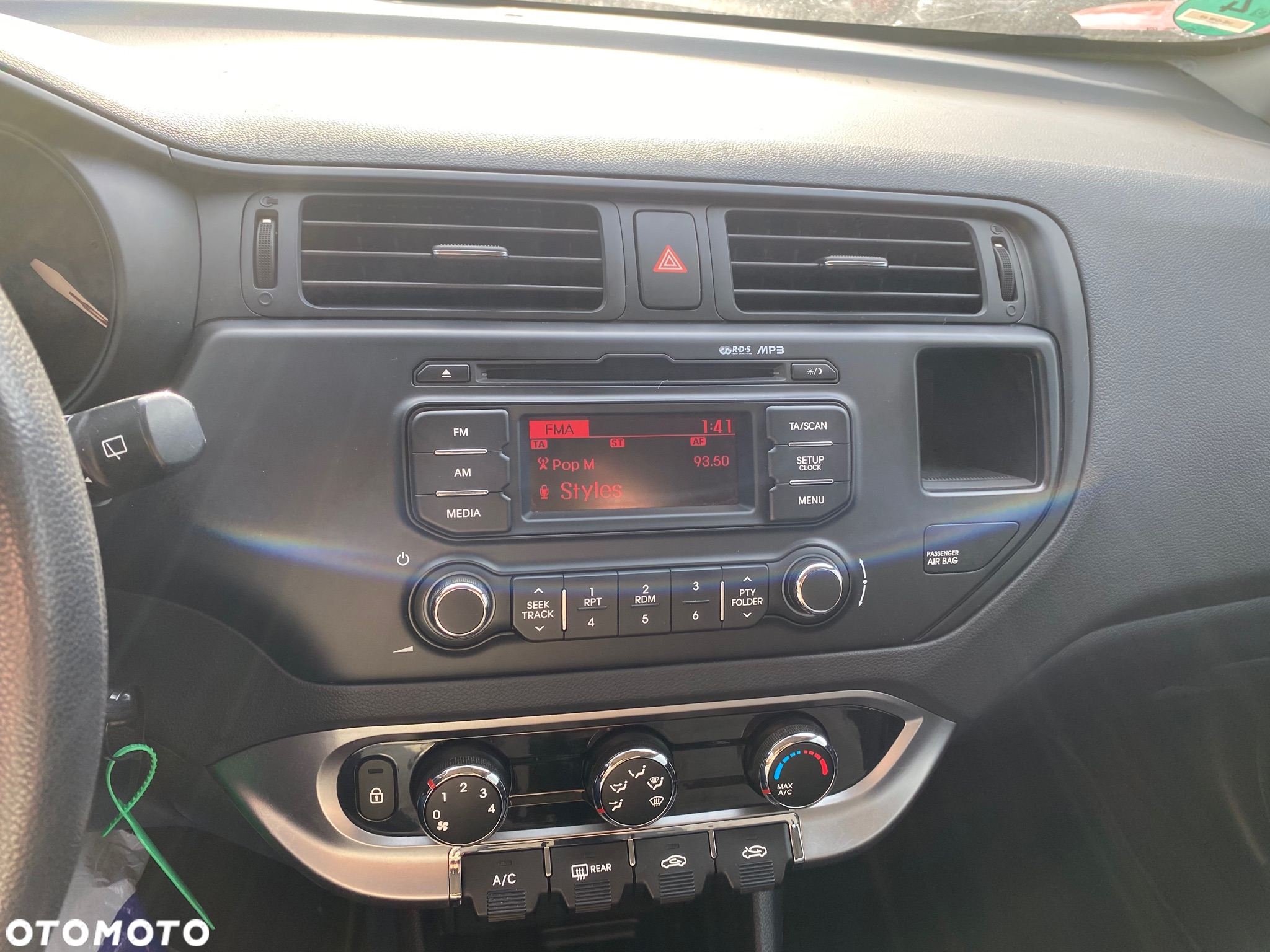 Kia Rio 1.4 Edition 7 - 30