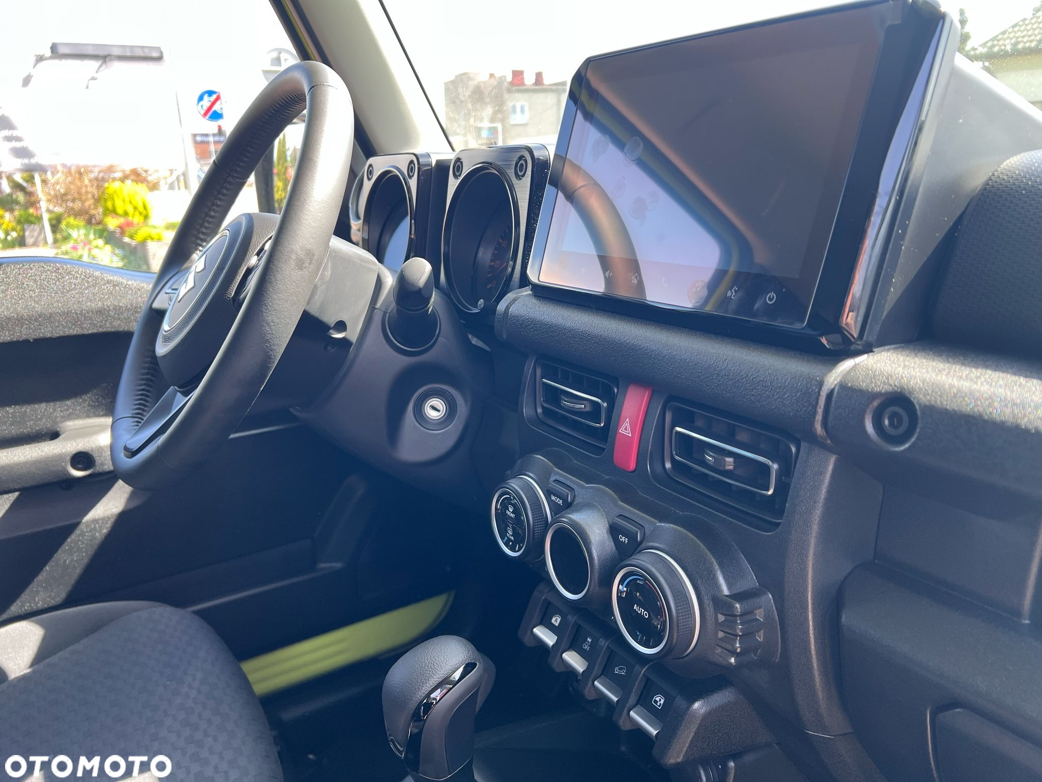 Suzuki Jimny 1.5 Elegance - 27