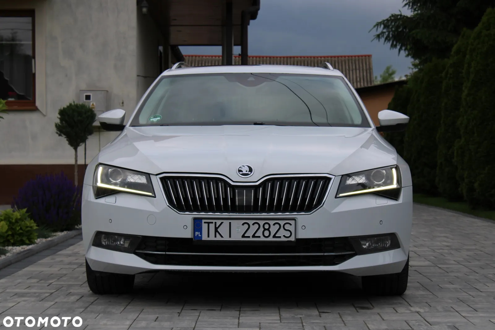 Skoda Superb - 11