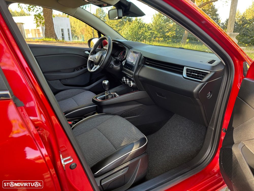 Renault Clio TCe 90 TECHNO - 36