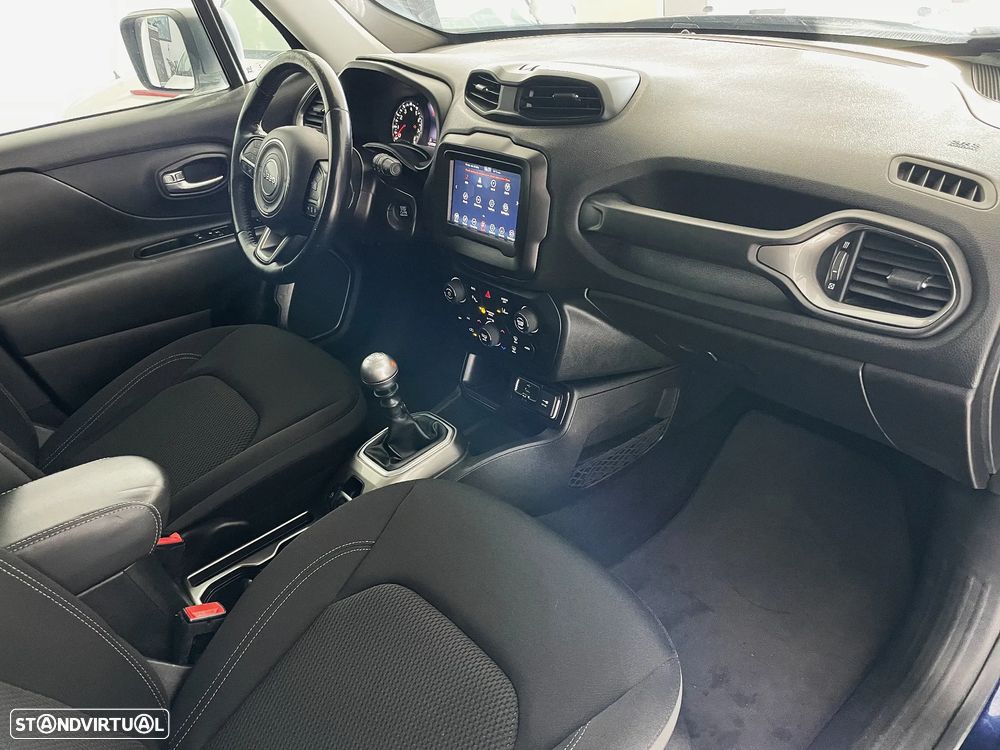 Jeep Renegade 1.0 T Limited - 12