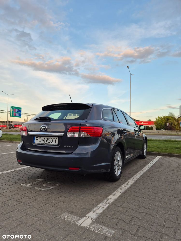 Toyota Avensis 2.0 D-4D Active - 4