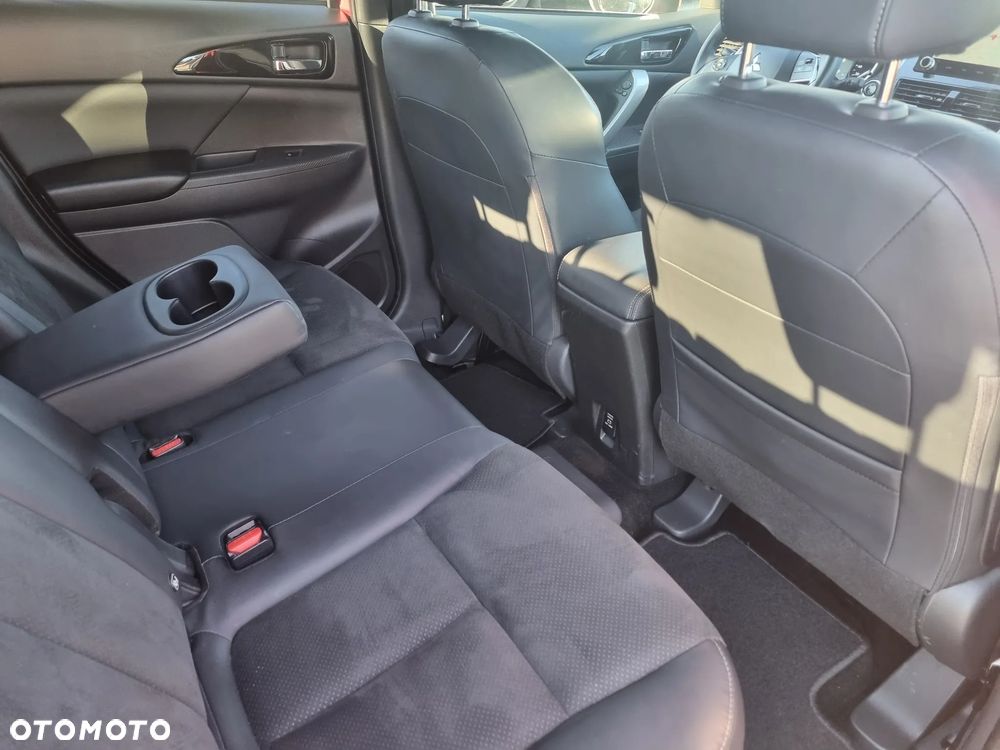 Mitsubishi Eclipse Cross - 14