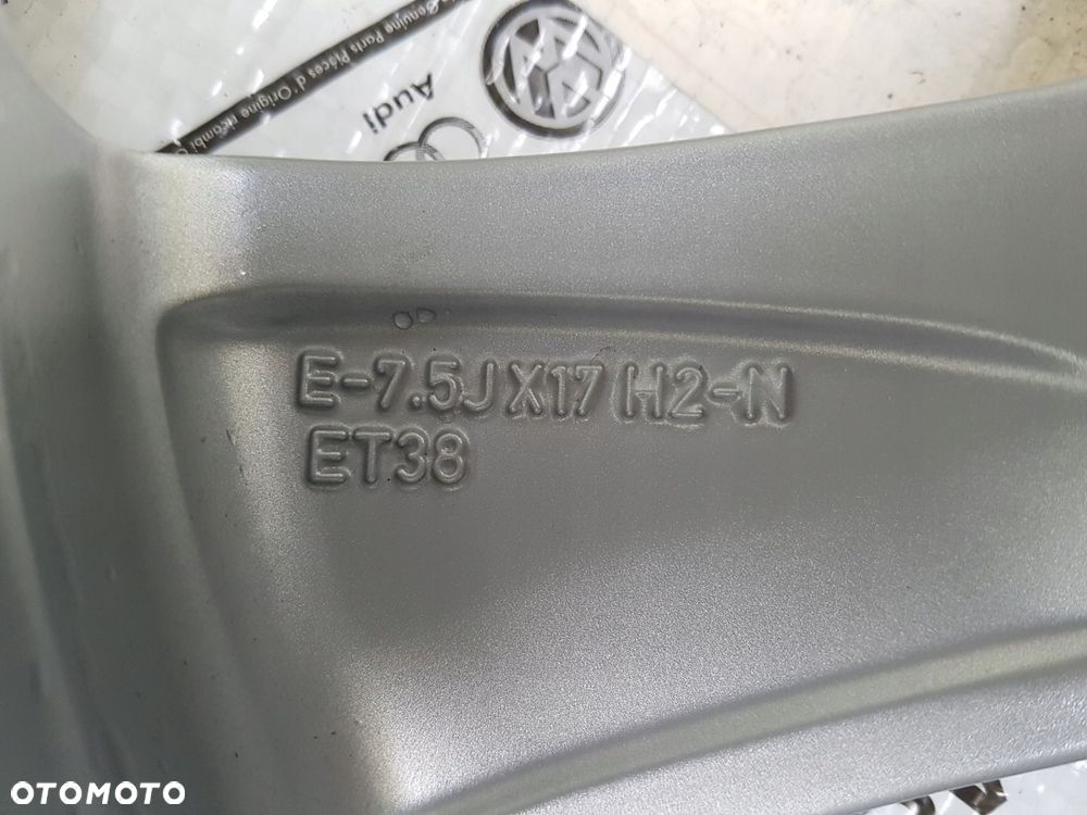 audi a4 b9 felga aluminiowa 17 cali 8w0601025eh - 4