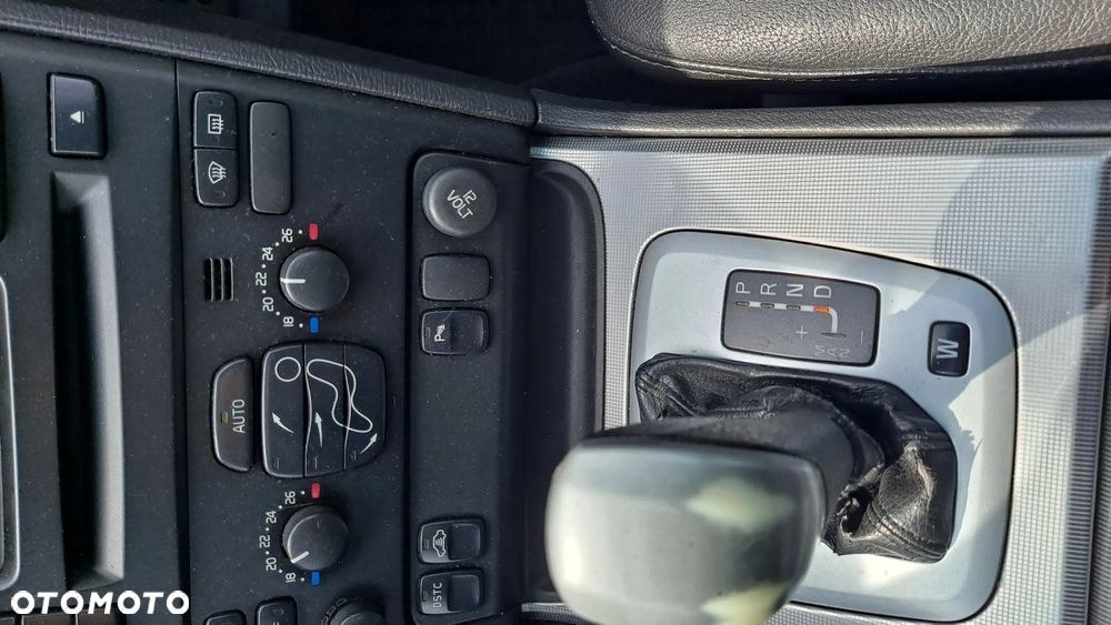 Volvo XC 90 D5 Automatik - 24