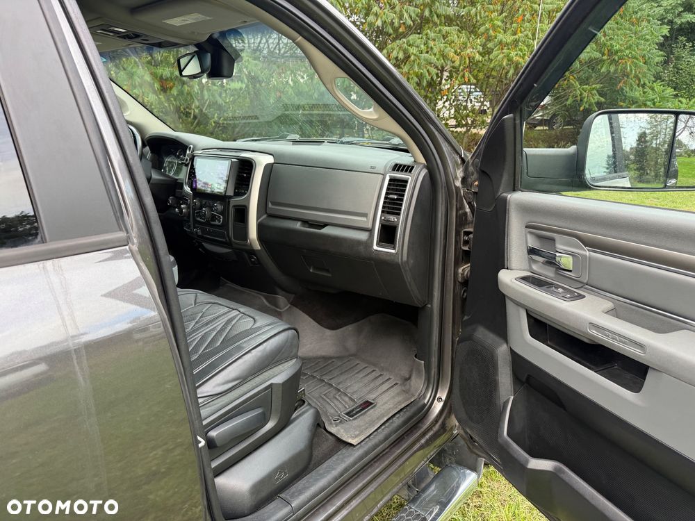 RAM 1500 - 15