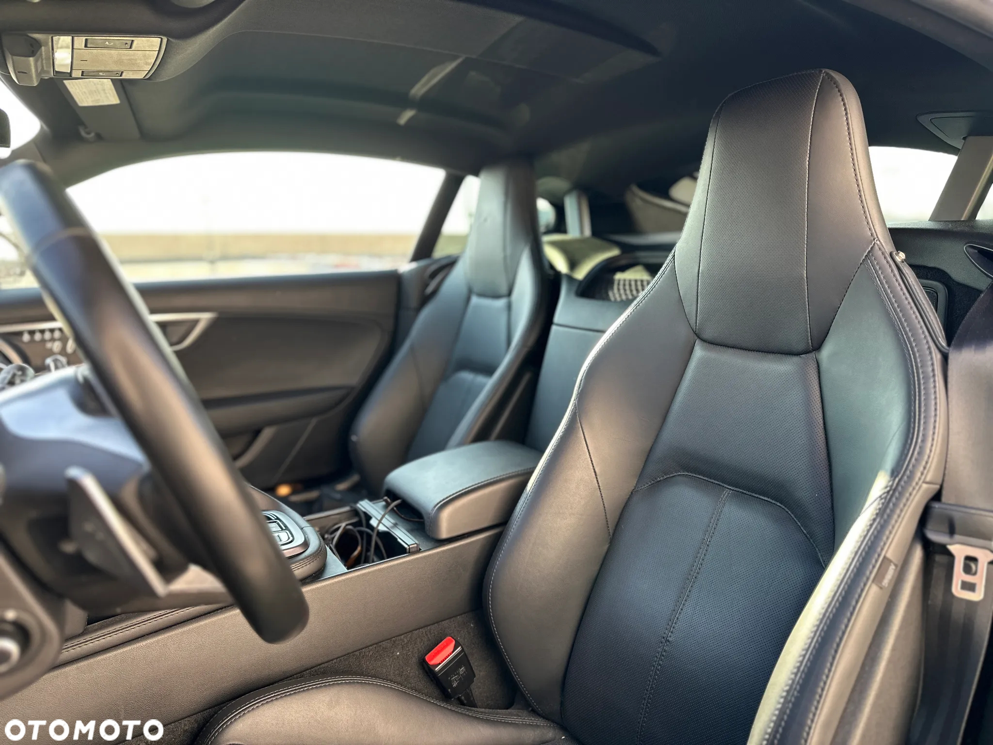 Jaguar F-Type Coupe P450 First Edition - 17
