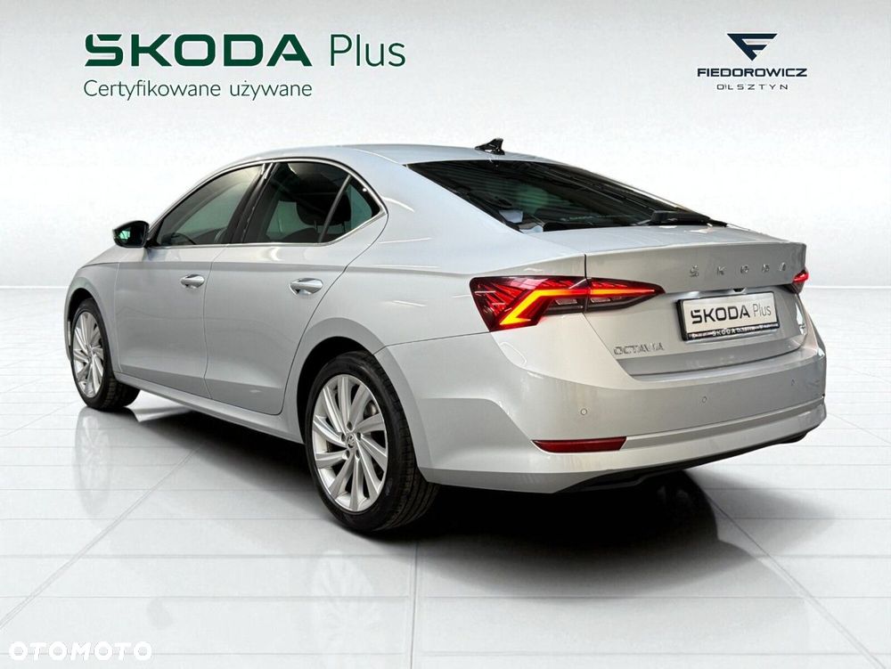 Skoda Octavia 2.0 TSI 4x4 Style DSG - 5
