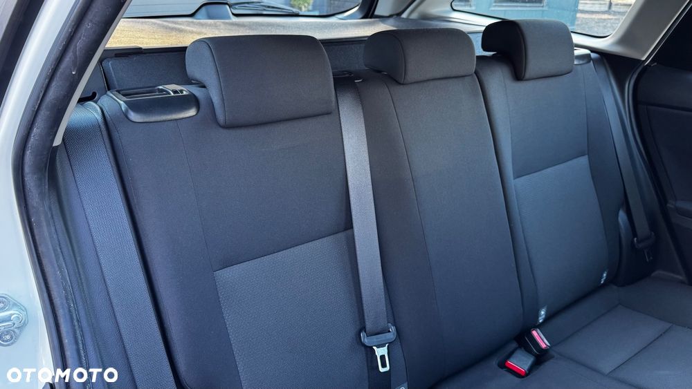 Toyota Auris - 19