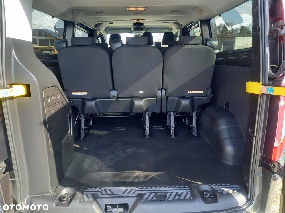 Ford Transit Custom 310 L2H1 Limited - 11