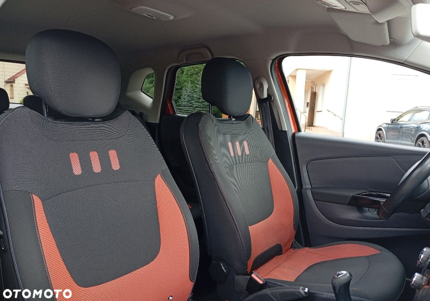 Renault Captur - 18
