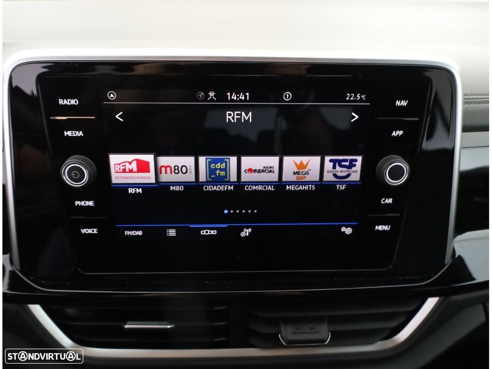 VW T-Roc 1.5 TSI R-Line DSG - 19