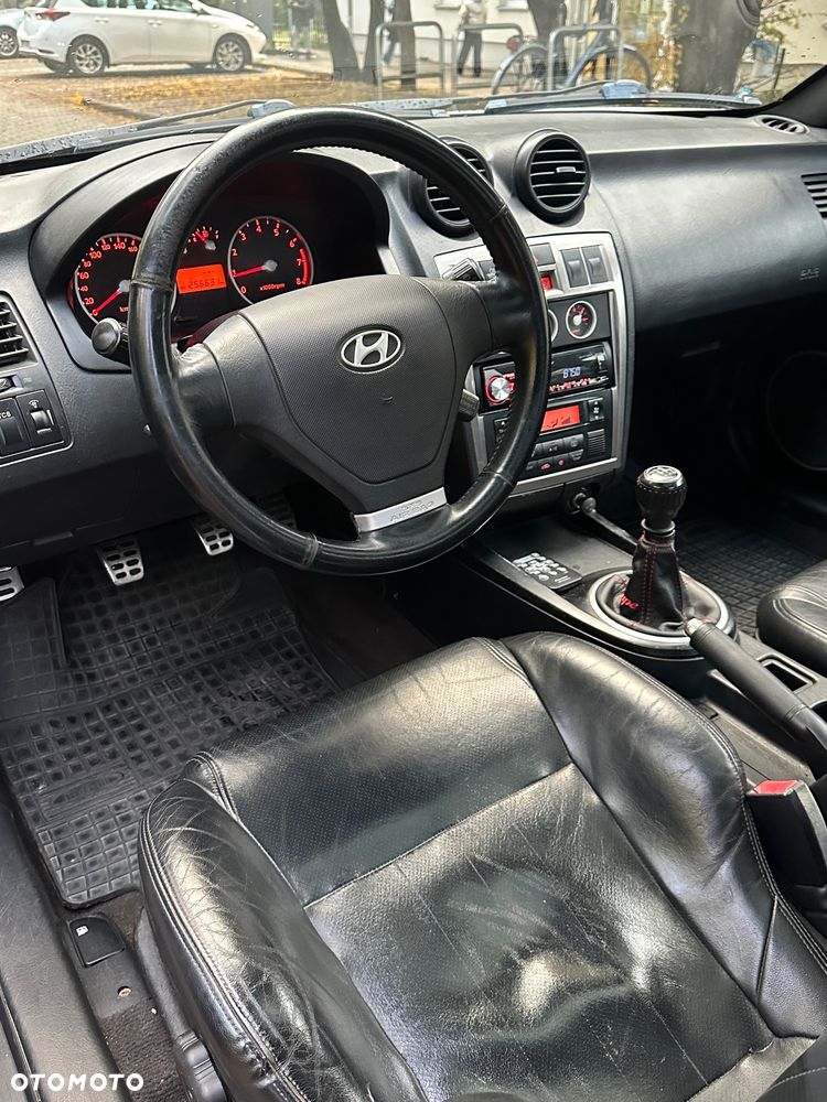 Hyundai Coupe 2.7 V6 GLS - 16