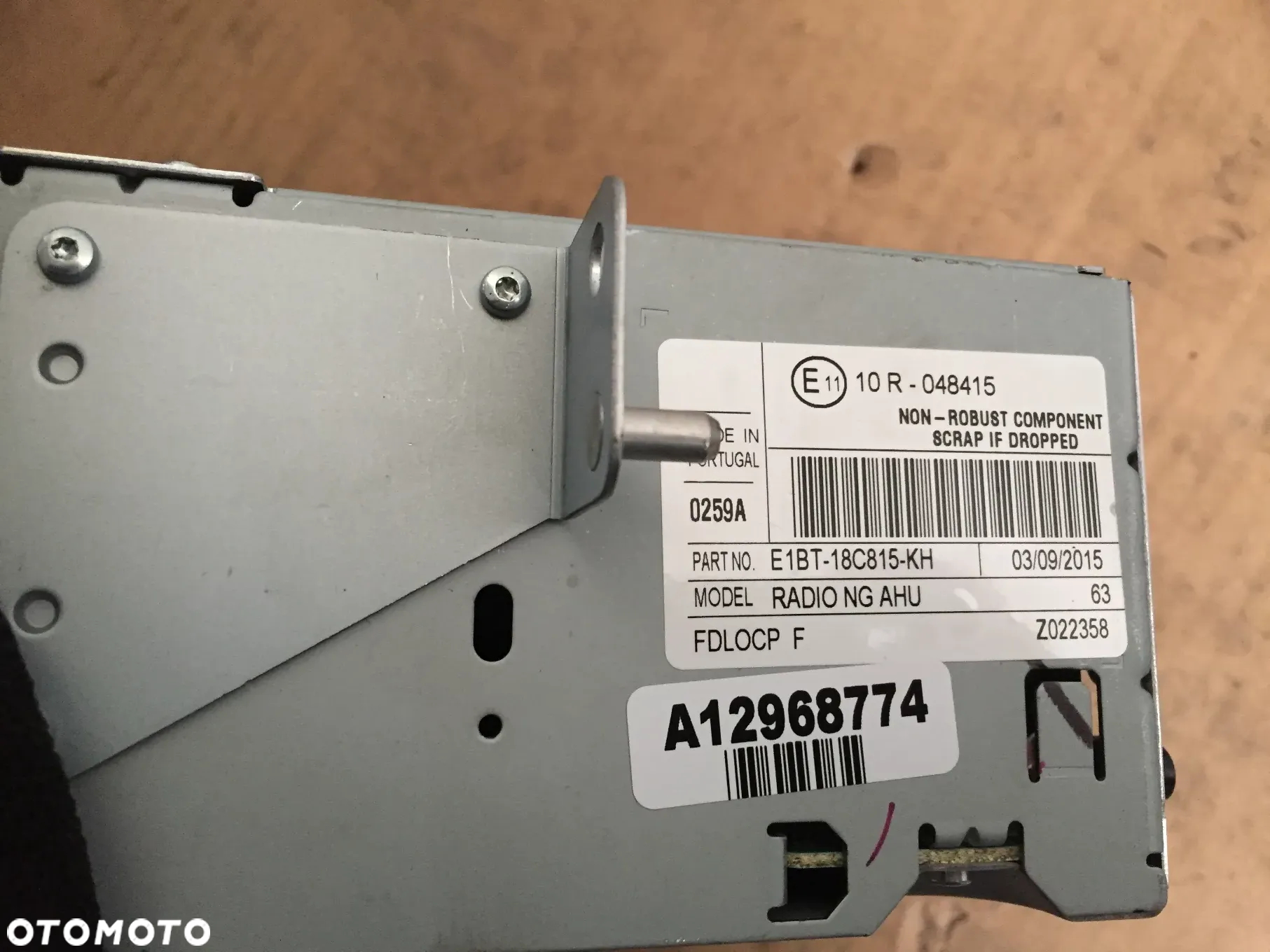 FORD GRAND C-MAX 15R RADIO 10R-048415 Z WYŚWIETLACZEM DJ5T-14F239-DD - 3