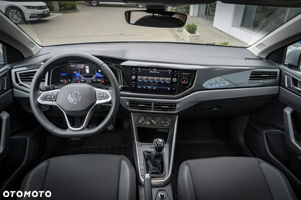 Volkswagen Polo - 16