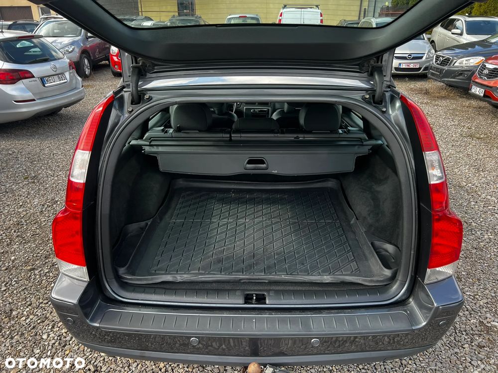 Volvo V70 2.4 Kinetic - 26