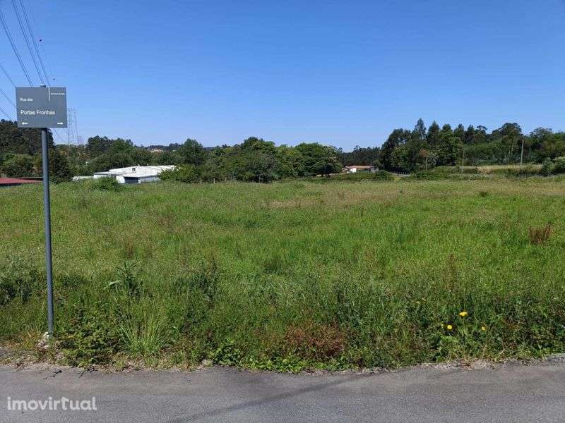 Terreno à Venda – Olival, Vila Nova de Gaia – 2.120 m² - Grande imagem: 3/4