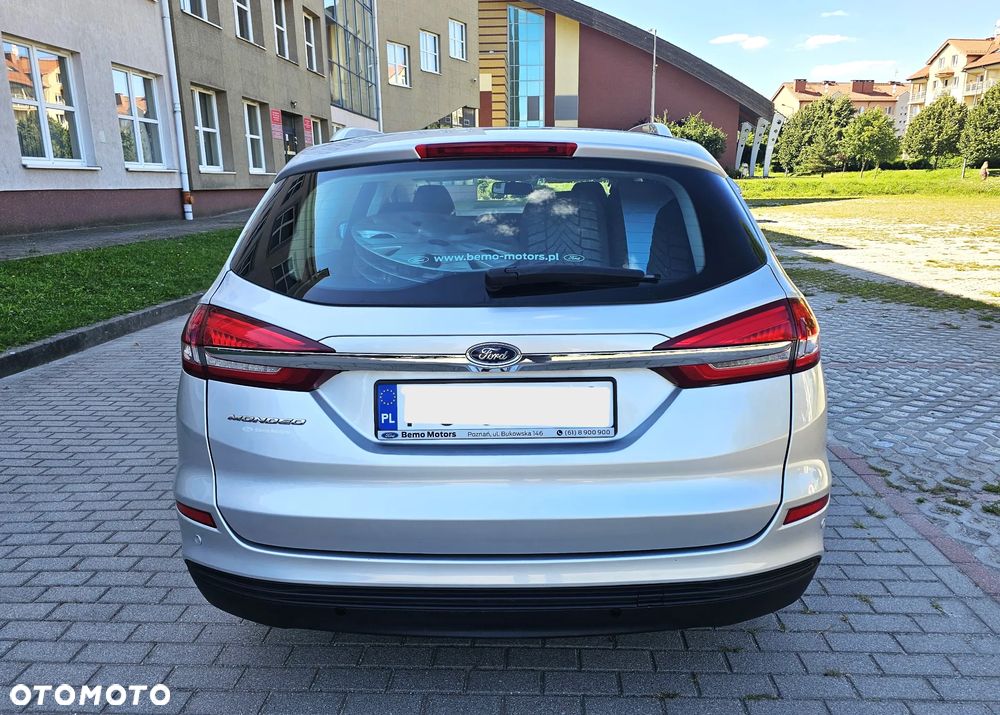 Ford Mondeo 2.0 TDCi Ambiente Plus - 4