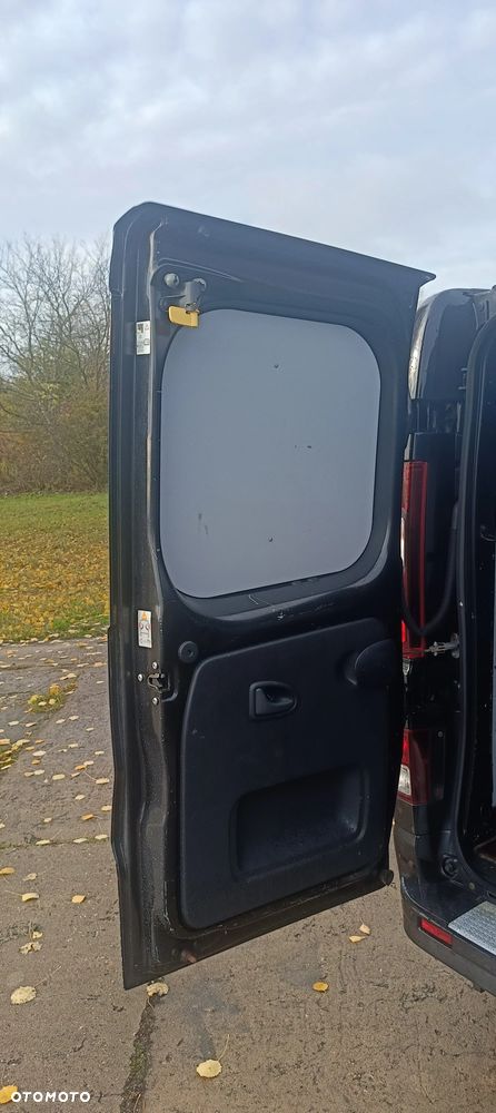 Opel Vivaro Trafic nv300 klimatyzacja L1H1 2014 r Vito master tempomat ładny - 14
