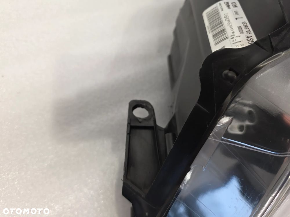 OPEL CORSA D LIFT 11-14 LEWA LAMPA PRZEDNIA PRZÓD , ŁADNA , JASNA , NR 13392705 , NR AUKCJI LPP151 - 3