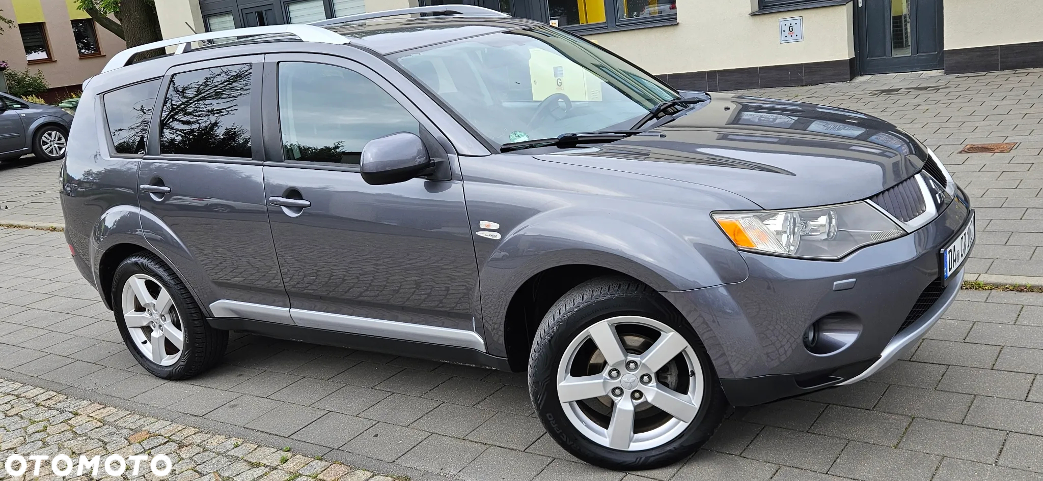 Mitsubishi Outlander 2.0 DI-D 4WD Intense - 13