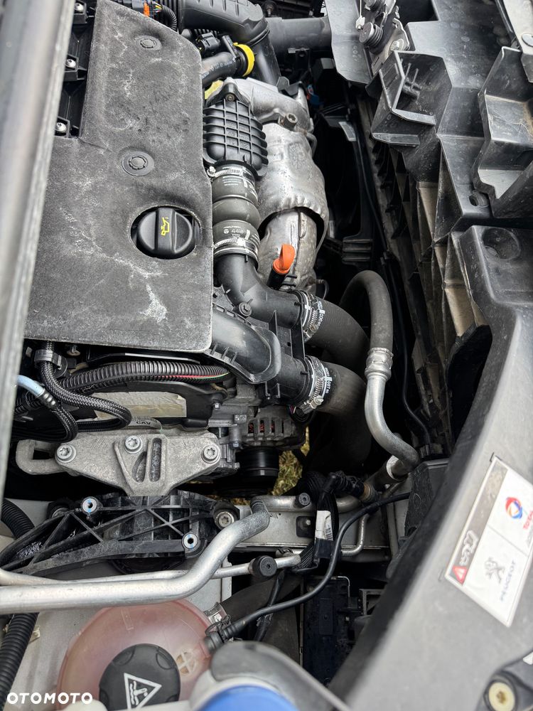 Peugeot PARTNER - 26