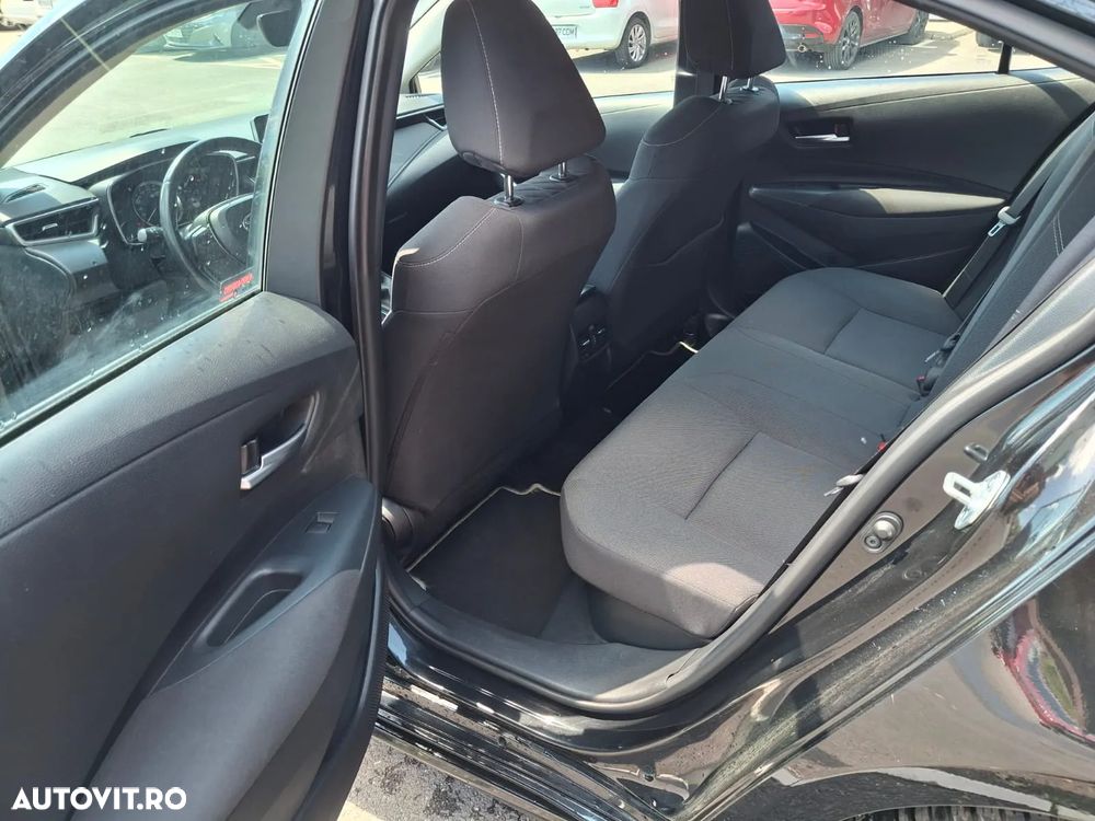 Toyota Corolla 1.8 HSD Business - 20
