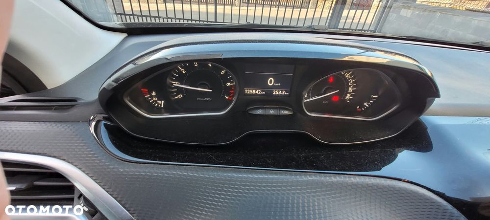 Peugeot 2008 2014 photo 5