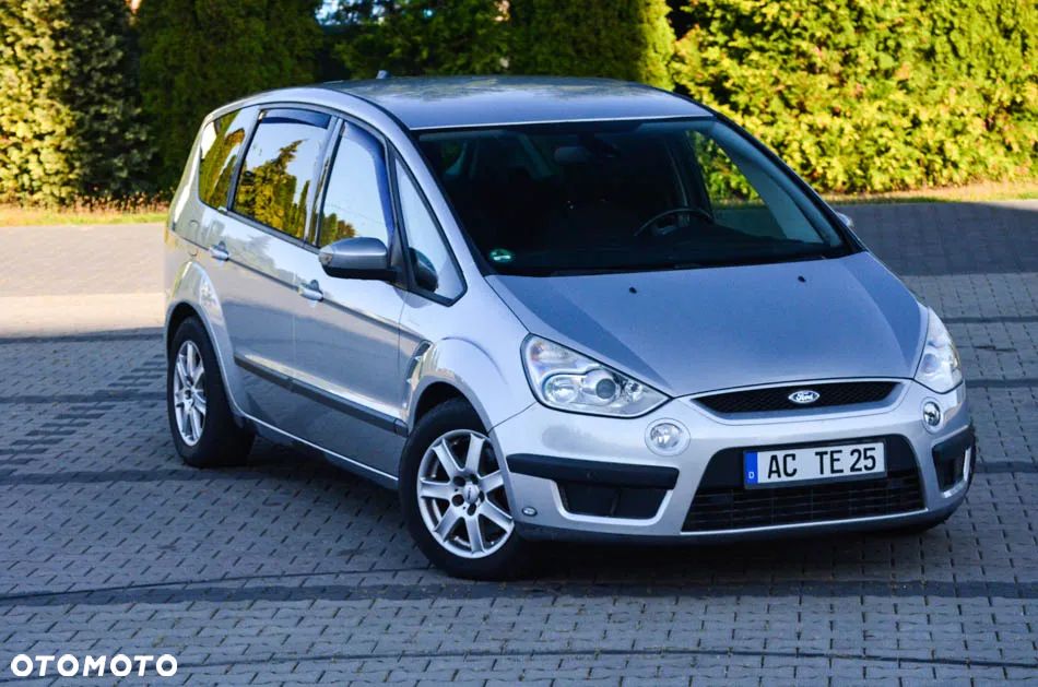 Ford S-Max 2.0 TDCi Ambiente - 12