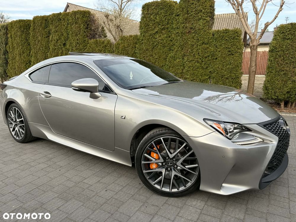 Lexus RC - 20