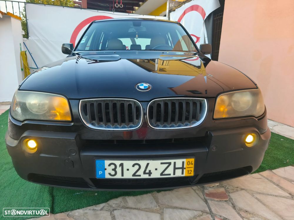 BMW X3 2.0 d SE - 38