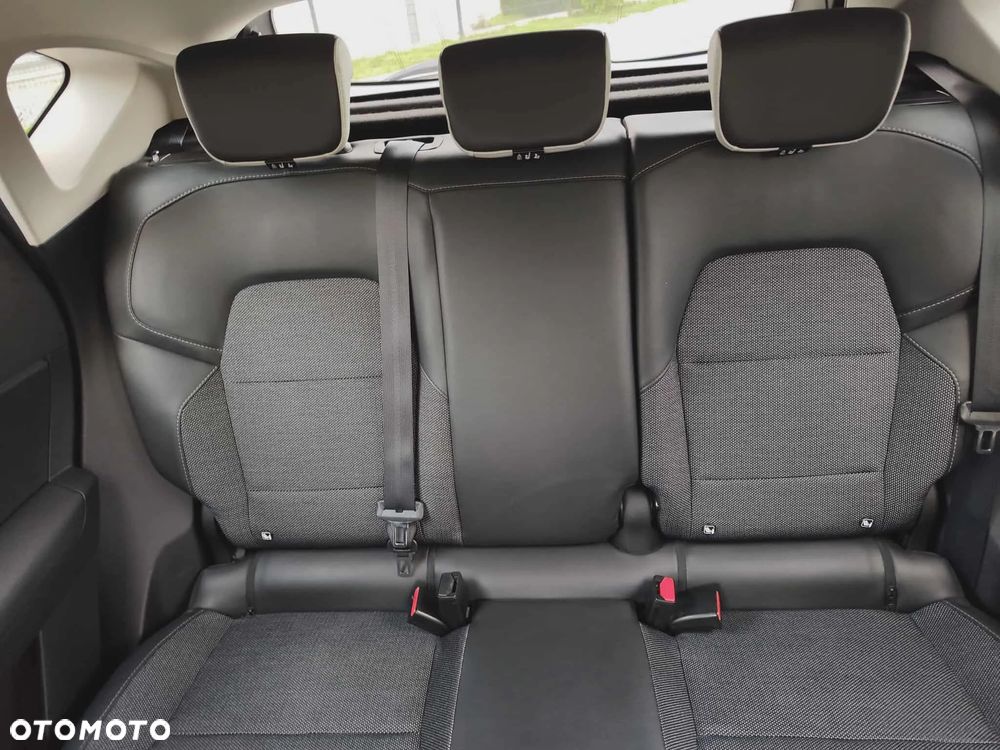 Renault Captur TCe 90 EXPERIENCE - 27