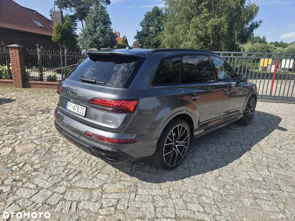 Audi Q7 50 TDI mHEV Quattro Black Edition Tiptr - 4