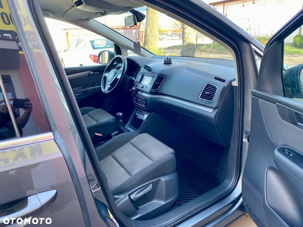 Volkswagen Sharan 2.0 TDI Comfortline - 21