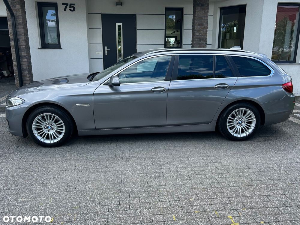 BMW Seria 5 520d xDrive - 14