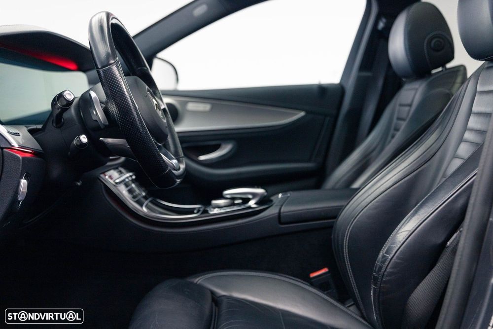 Mercedes-Benz E 220 d AMG Line - 17