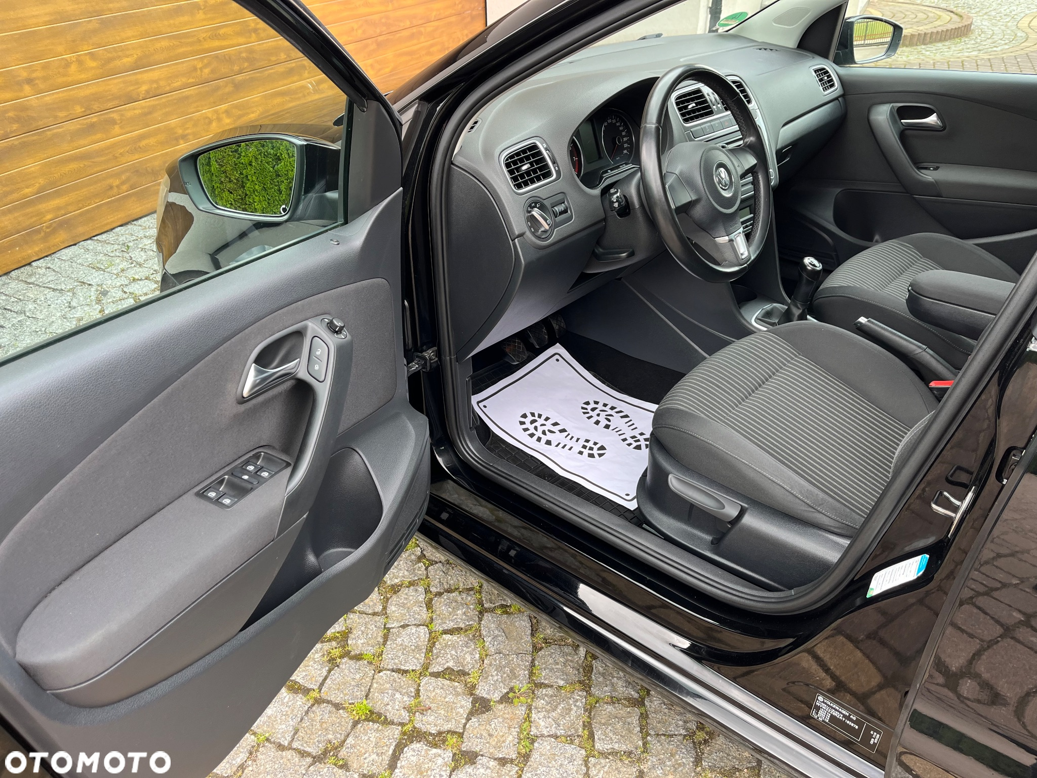 Volkswagen Polo 1.2 TSI Blue Motion Technology Comfortline - 19