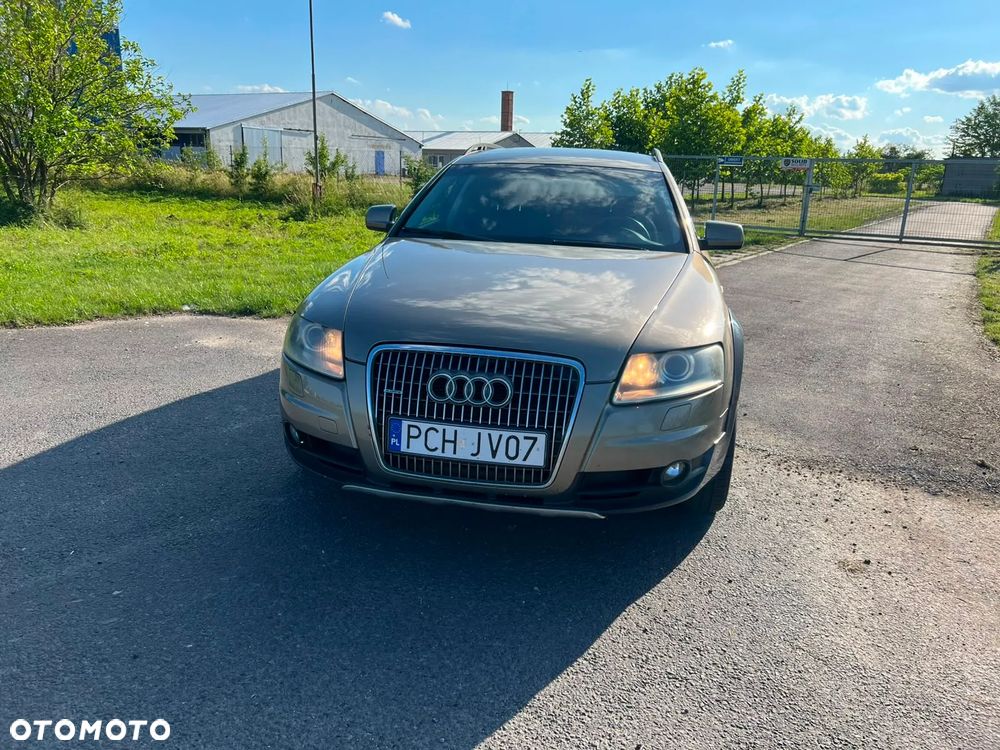 Audi A6 Allroad - 1